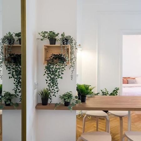 Downtown Cozy Apartment Old Town Bucarest Extérieur photo