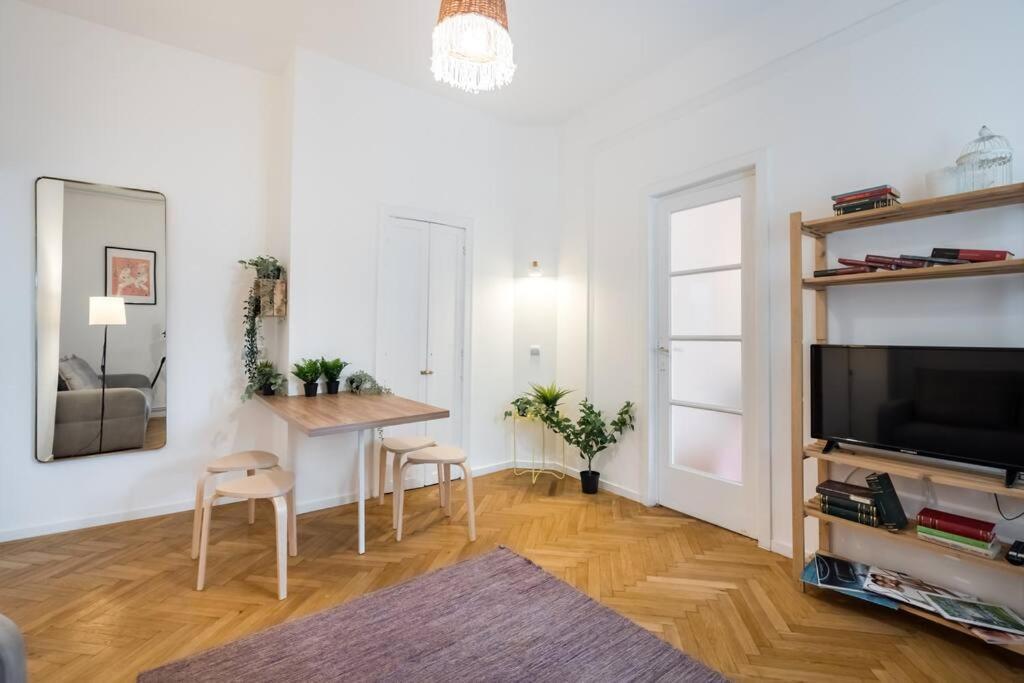 Downtown Cozy Apartment Old Town Bucarest Extérieur photo