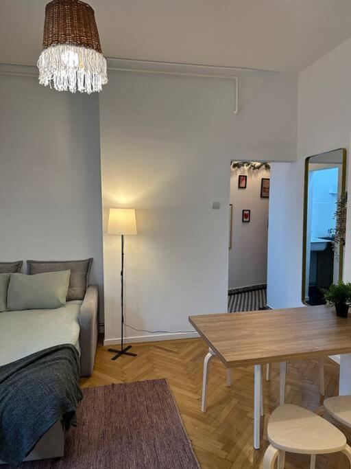 Downtown Cozy Apartment Old Town Bucarest Extérieur photo